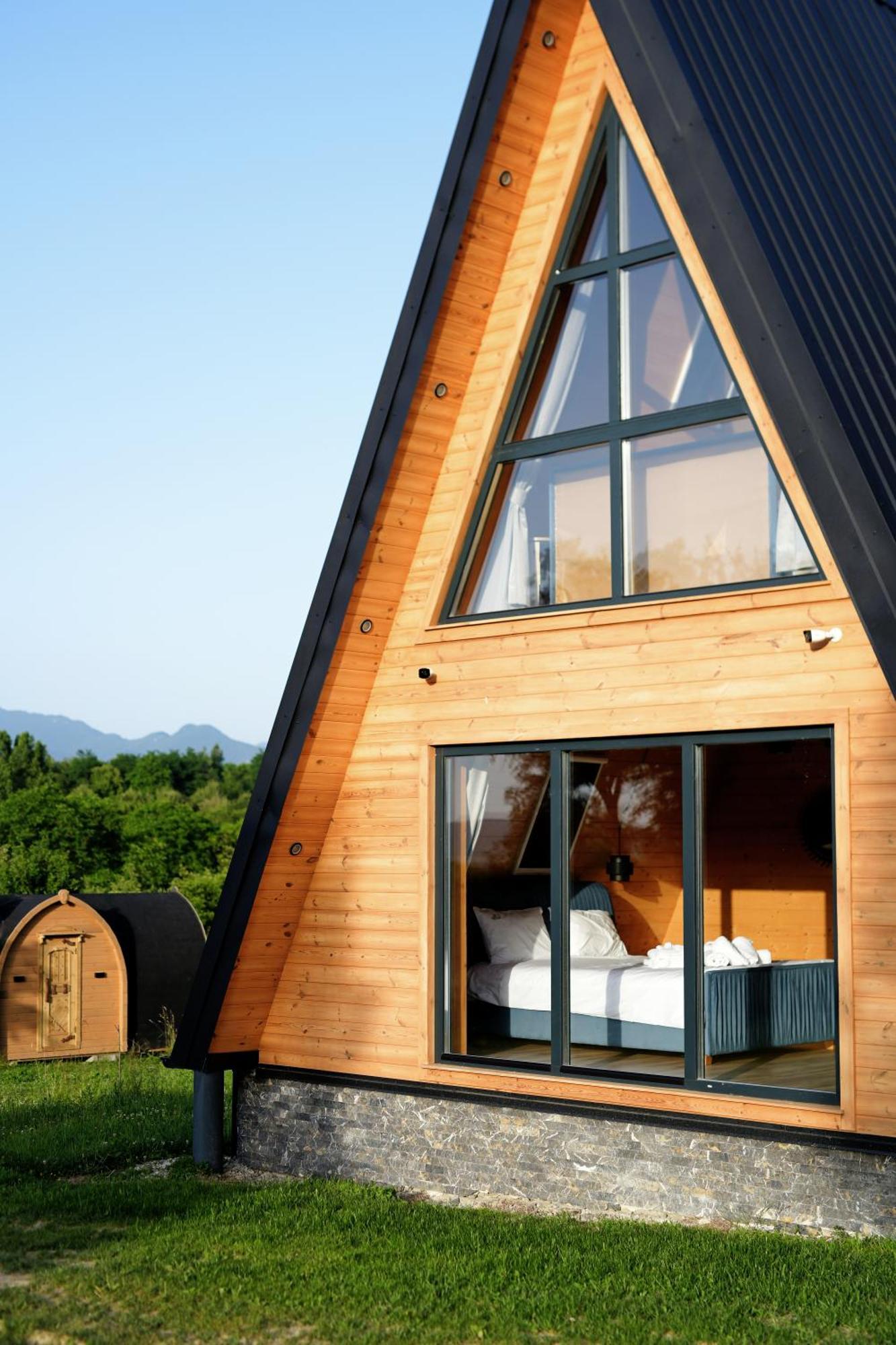 Vino Chalets Bran Sohodol  エクステリア 写真