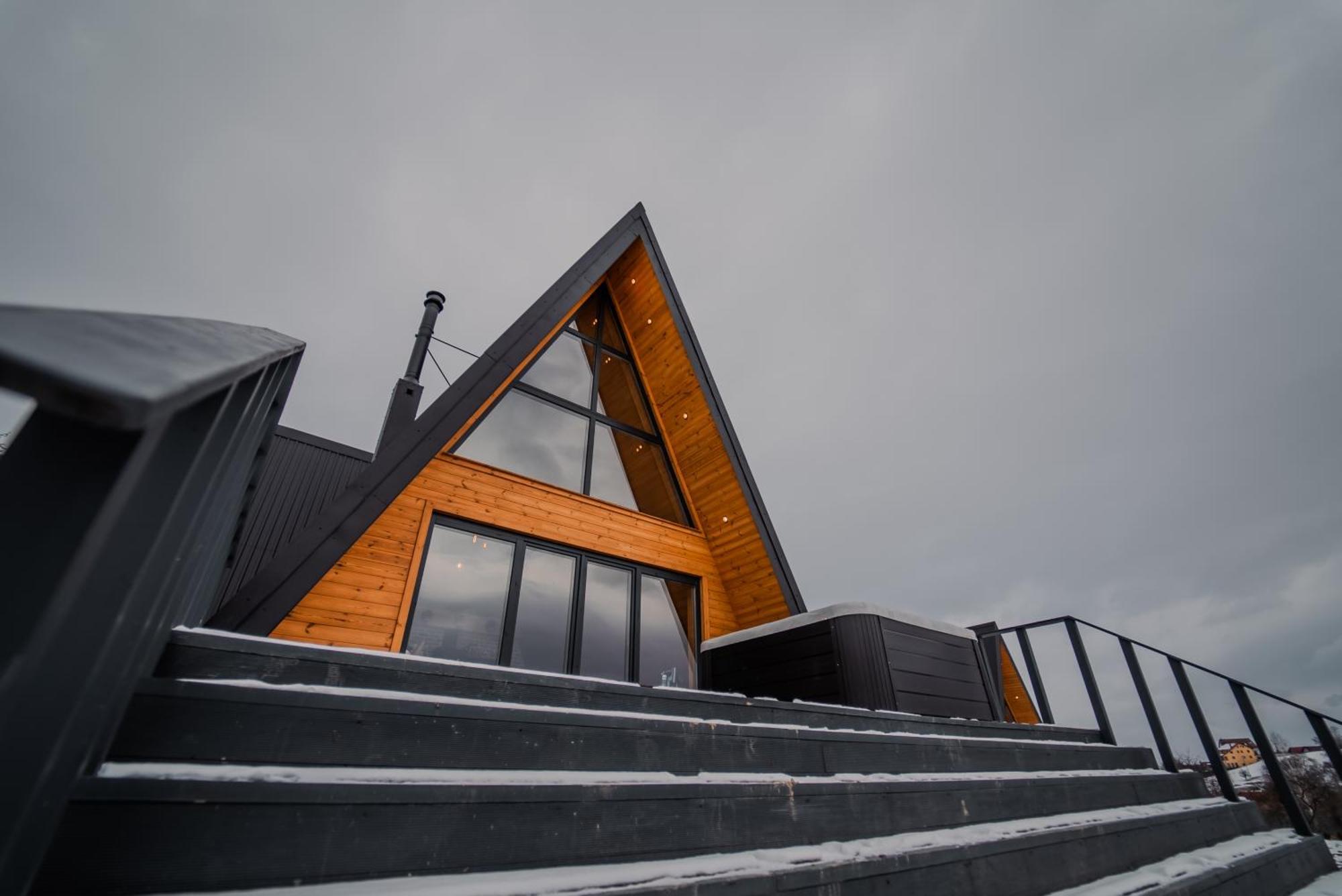 Vino Chalets Bran Sohodol  エクステリア 写真